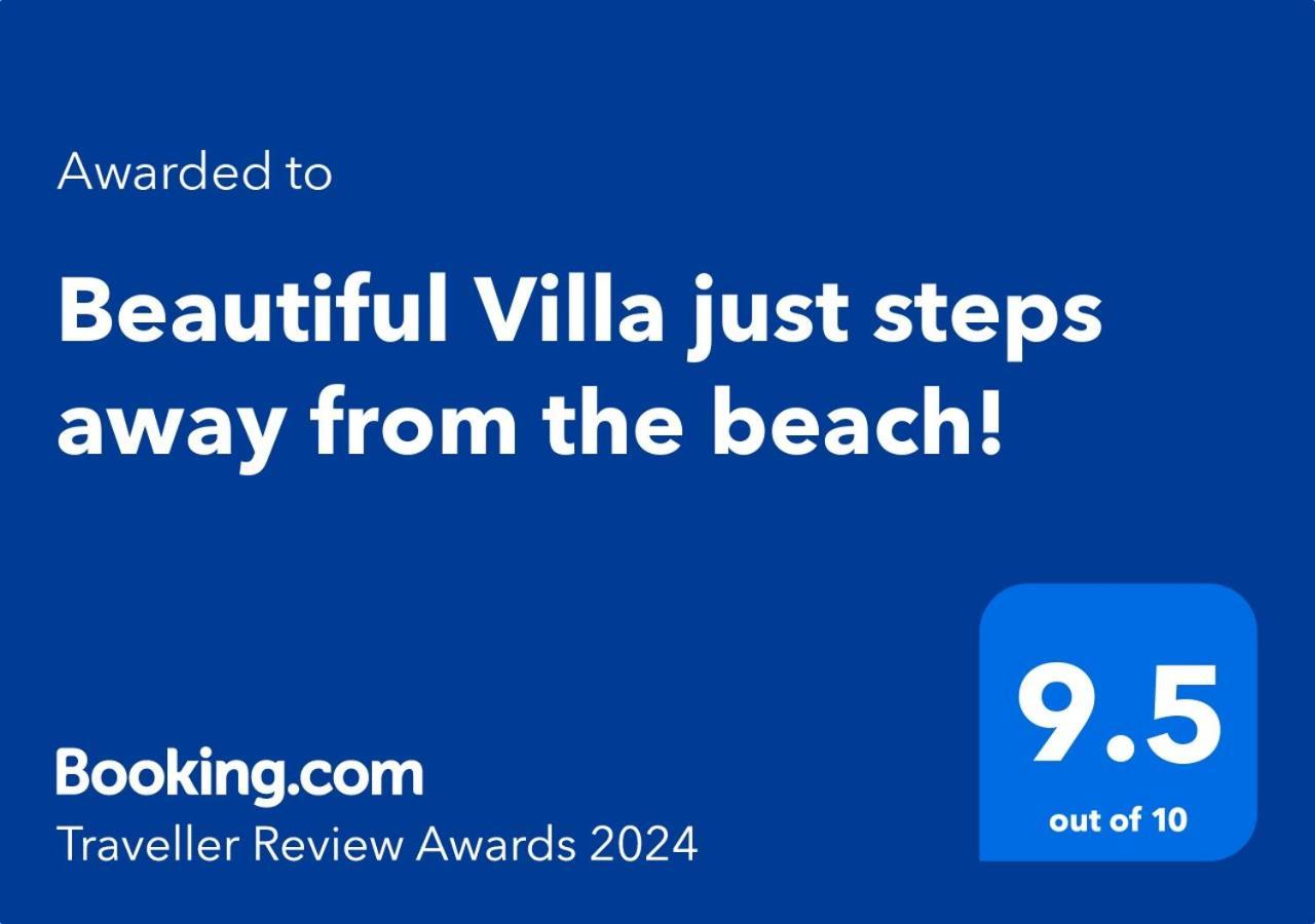 Beautiful Villa Just Steps Away From The Beach! Джорджтаун Экстерьер фото